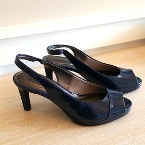 NWT Life Stride Navy Patent slingbacks